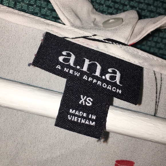 SOLD - Picture 3 of 4